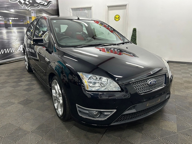FORD ST 2.5 PETROL
