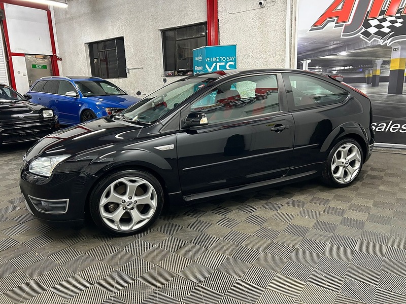 FORD ST 2.5 PETROL