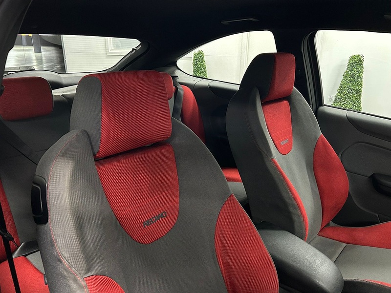 FORD ST 2.5 PETROL