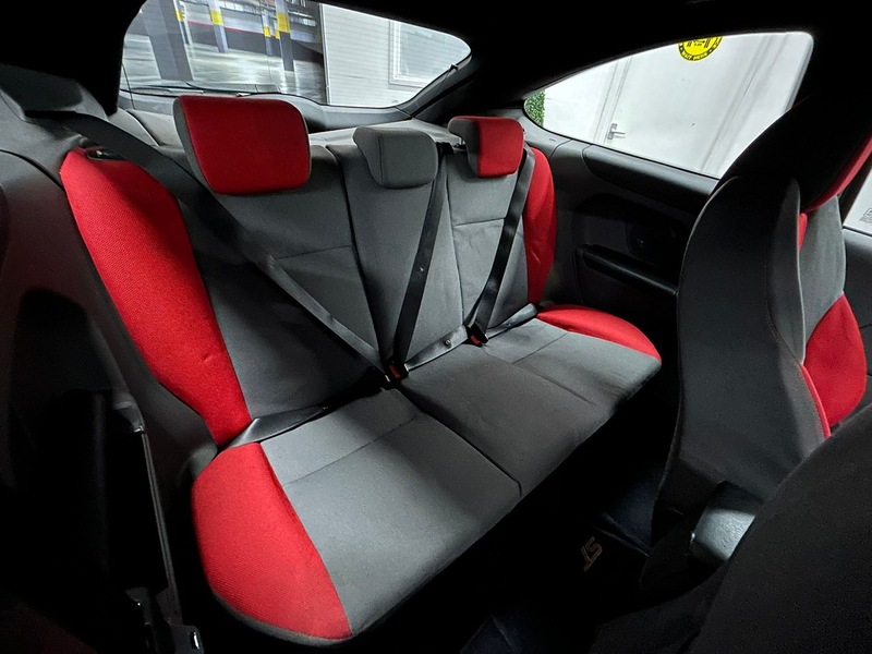 FORD ST 2.5 PETROL