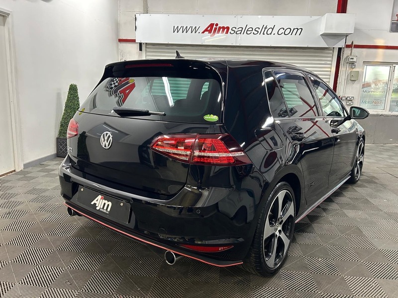 VOLKSWAGEN GTI  Hatchback 2.0 AUTOMATIC PETROL