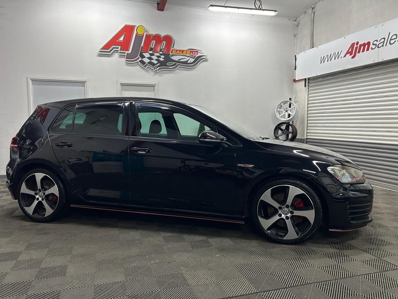 VOLKSWAGEN GTI  Hatchback 2.0 AUTOMATIC PETROL