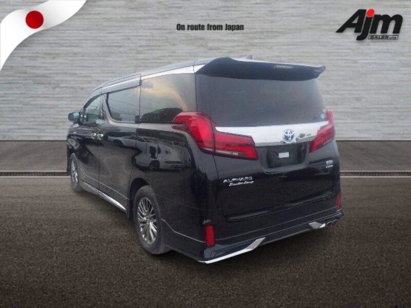 TOYOTA EXECUTIVE LOUNGE Estate 2.5 AUTOMATIC  PETROL