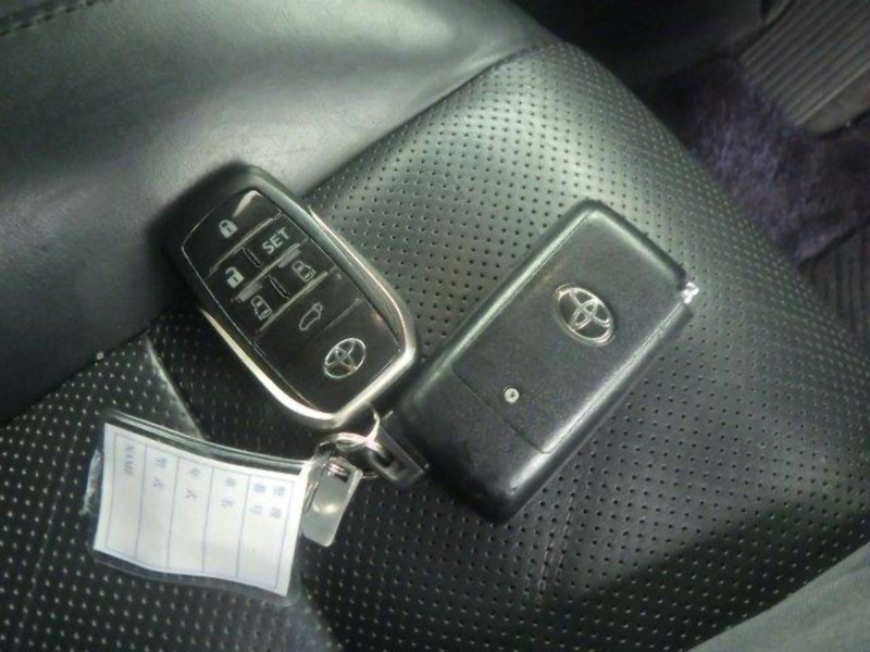 TOYOTA EXECUTIVE LOUNGE Estate 2.5 AUTOMATIC  PETROL