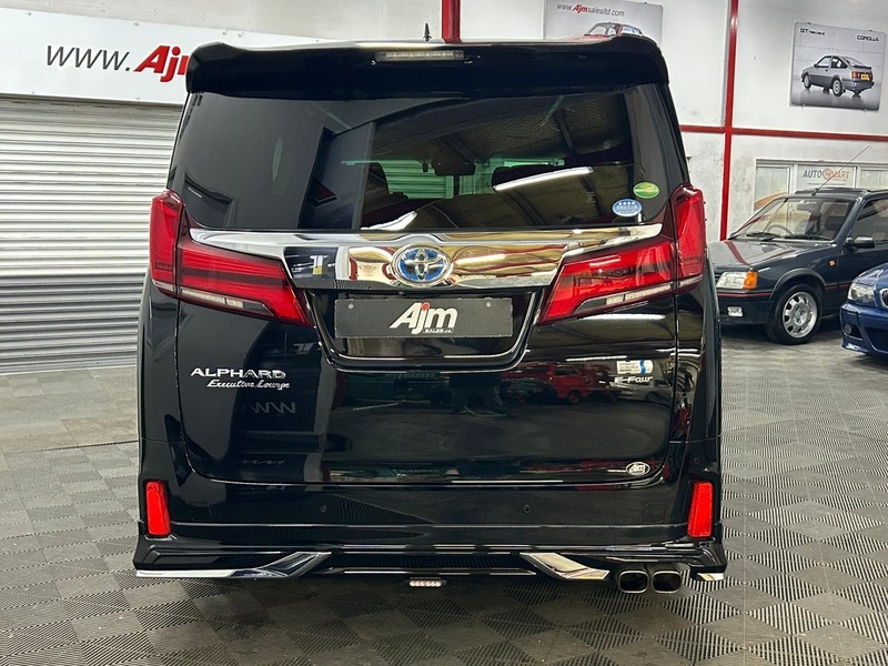 TOYOTA EXECUTIVE LOUNGE Estate 2.5 AUTOMATIC  PETROL