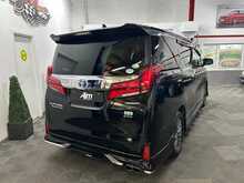 TOYOTA ALPHARD HYBRID S EXECUTIVE LOUNGE 