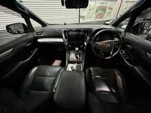 TOYOTA ALPHARD HYBRID S EXECUTIVE LOUNGE 