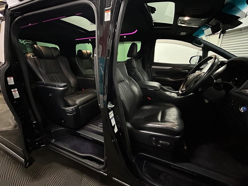 TOYOTA EXECUTIVE LOUNGE Estate 2.5 AUTOMATIC  PETROL