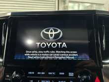 TOYOTA ALPHARD HYBRID S EXECUTIVE LOUNGE 