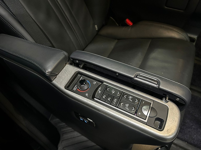TOYOTA EXECUTIVE LOUNGE Estate 2.5 AUTOMATIC  PETROL