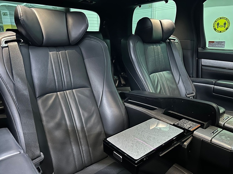 TOYOTA EXECUTIVE LOUNGE Estate 2.5 AUTOMATIC  PETROL