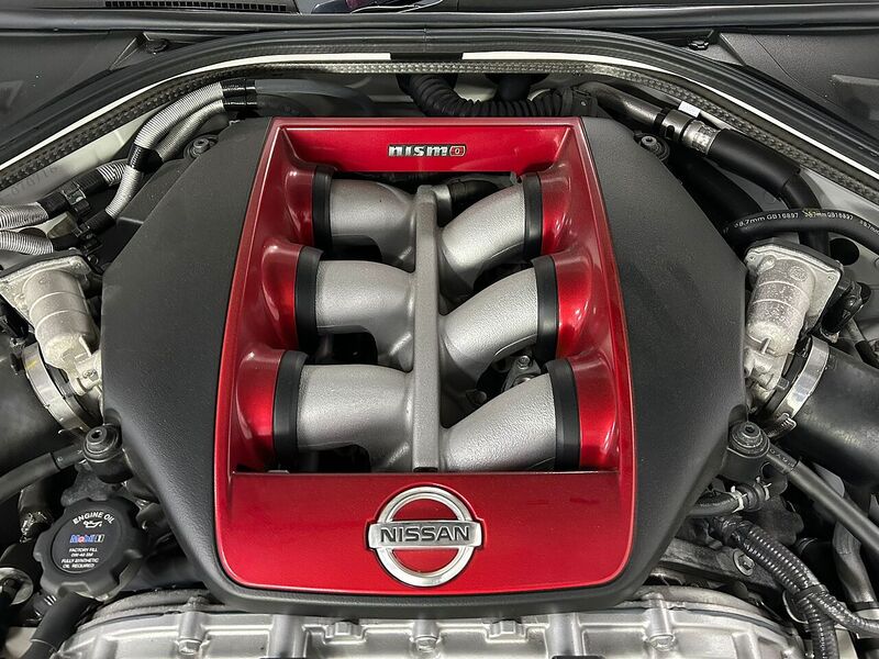 Nissan 3.6 AUTOMATIC  PETROL