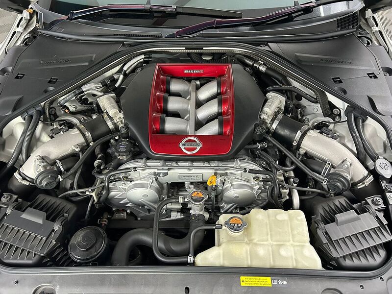 Nissan 3.6 AUTOMATIC  PETROL