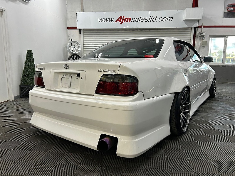 TOYOTA 30TH ANNIVERSARY  SALOON 2.5 MANUAL PETROL