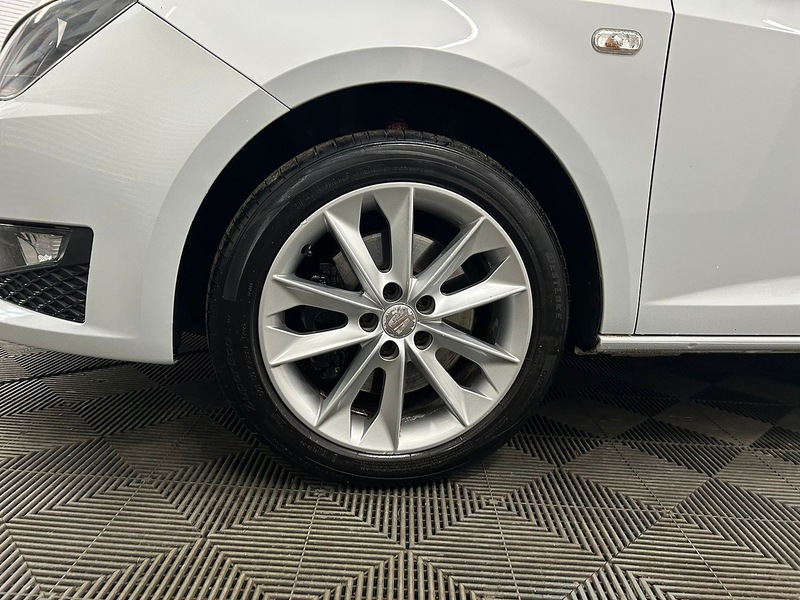 SEAT 1.6 TDI CR FR Sport Coupe 3dr Diesel Manual Euro 5 (105 ps)