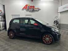 Volkswagen up! Move up! 