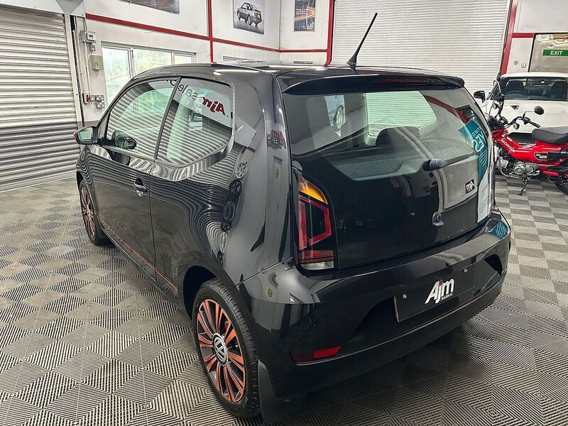 Volkswagen 1.0 Move up! Hatchback 3dr Petrol Manual Euro 6 (s/s) (60 ps)