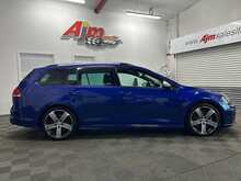 VOLKSWAGEN GOLF R  