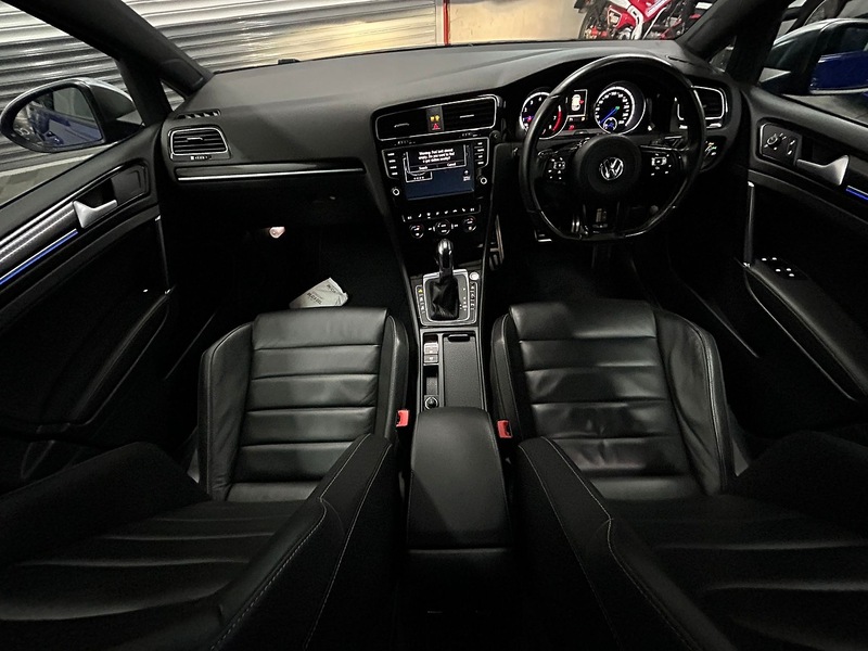 VOLKSWAGEN ESTATE  2.0 AUTOMATIC  PETROL