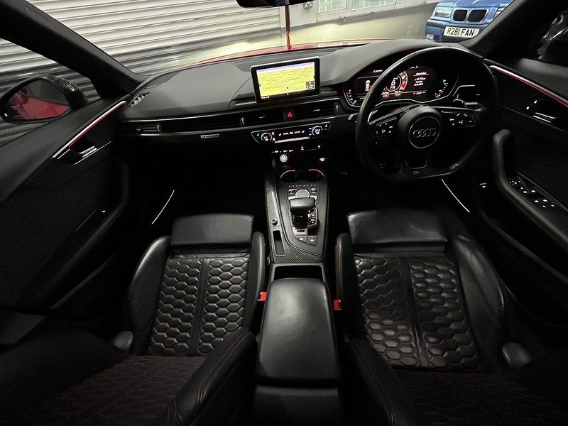 Audi 2.9 TFSI V6 Carbon Edition Estate 5dr Petrol Tiptronic quattro Euro 6 (s/s) (450 ps)