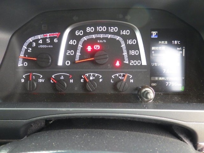 Toyota 70 series  2.8 Automatic  Diesel