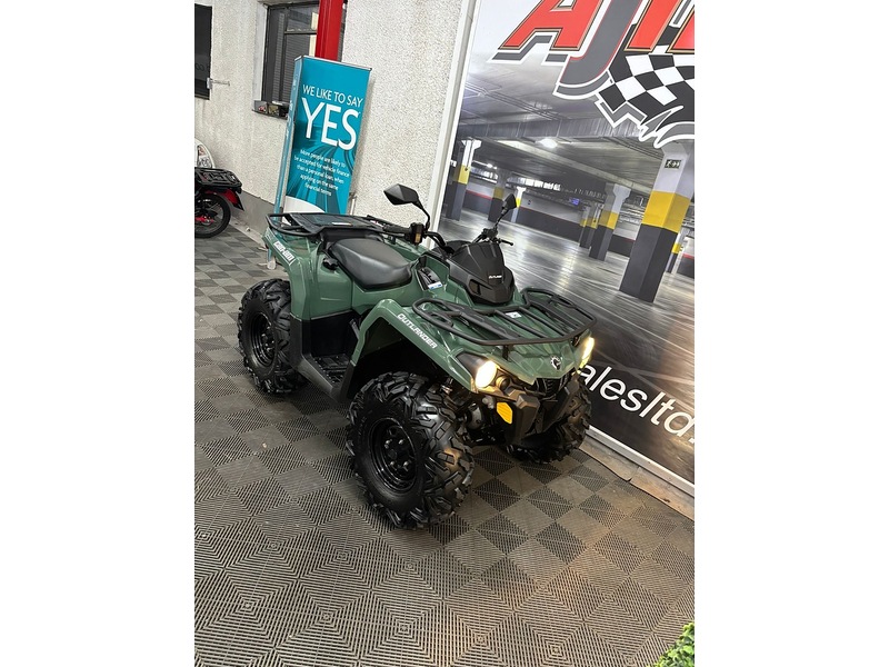Can am Outlander  Automatic  