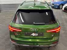 Audi RS4 CARBON EDITION 