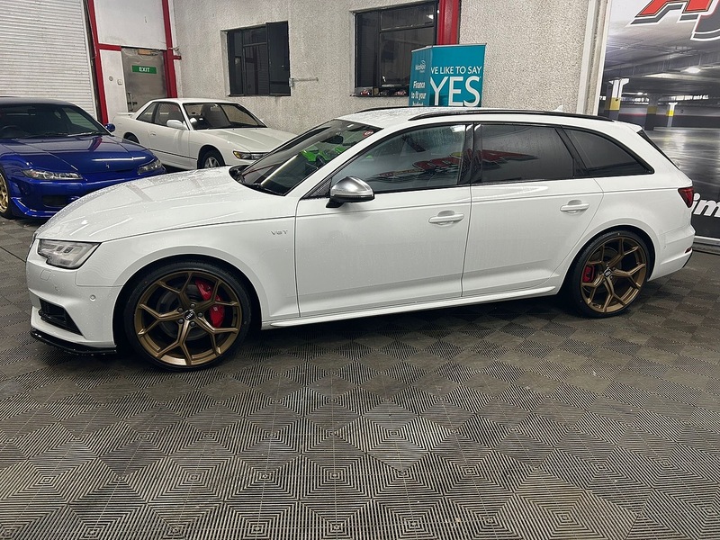 AUDI ESTATE  3.0 AUTOMATIC  PETROL