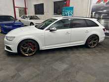AUDI S4 AVANT  