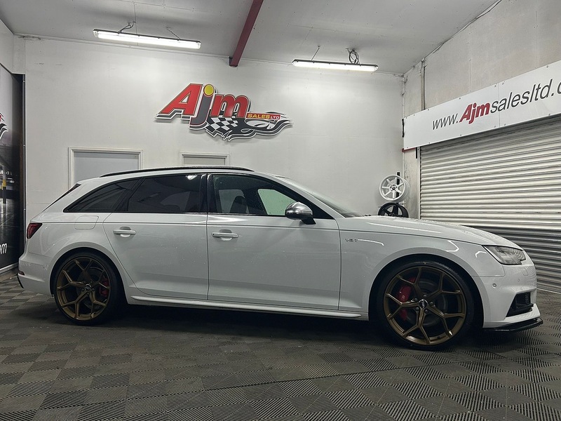 AUDI ESTATE  3.0 AUTOMATIC  PETROL
