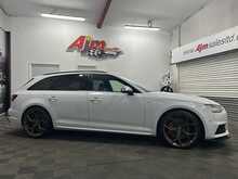 AUDI S4 AVANT  
