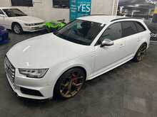 AUDI S4 AVANT  