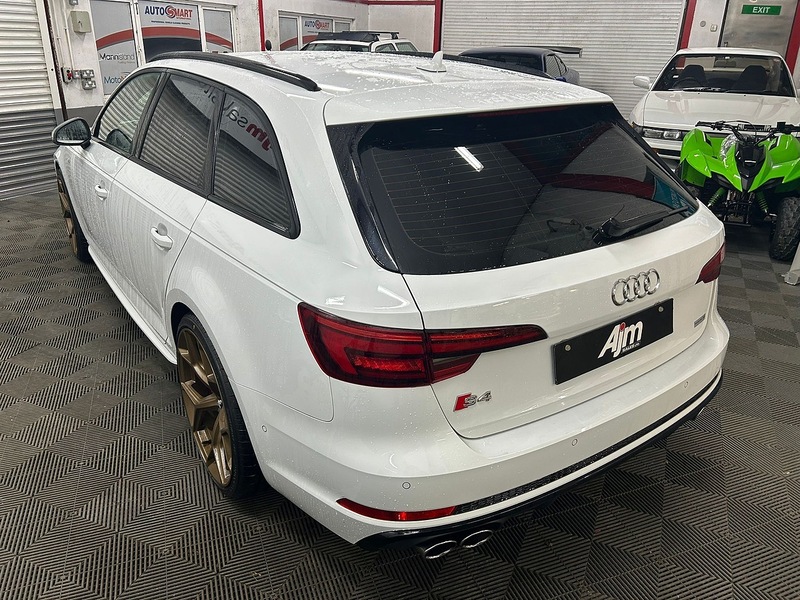 AUDI ESTATE  3.0 AUTOMATIC  PETROL