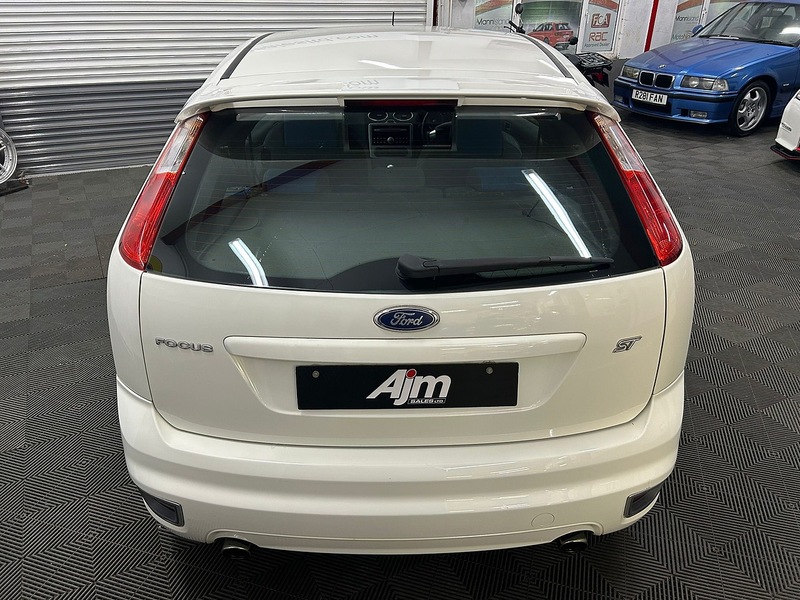 Ford ST Hatchback 2.5 Manual Petrol
