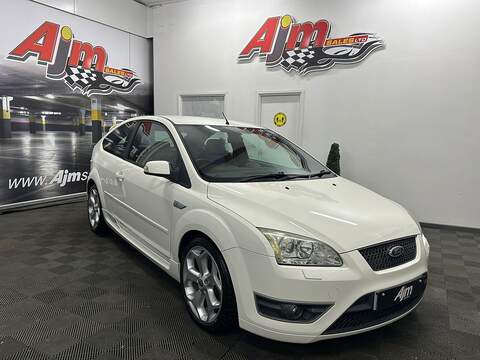 ST Hatchback 2.5 Manual Petrol