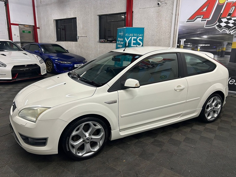 Ford ST Hatchback 2.5 Manual Petrol