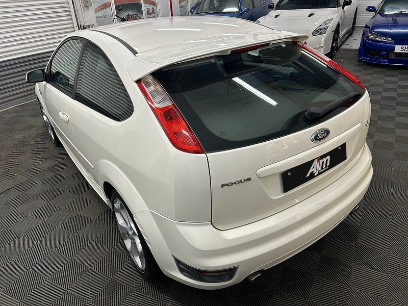Ford ST Hatchback 2.5 Manual Petrol