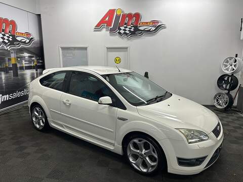 ST Hatchback 2.5 Manual Petrol