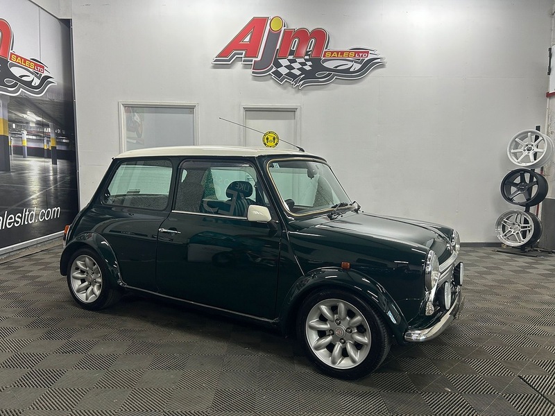 Mini LE 40 40th Anniversary Edition  Hatchback 1.3 Manual Petrol