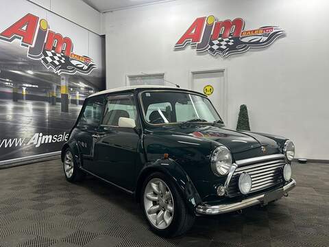 LE 40 40th Anniversary Edition  Hatchback 1.3 Manual Petrol