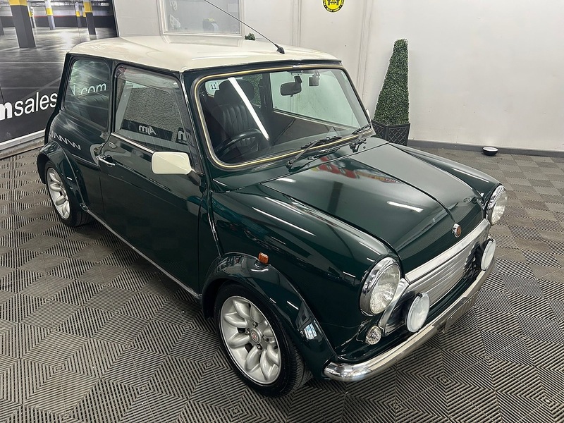 Mini LE 40 40th Anniversary Edition  Hatchback 1.3 Manual Petrol