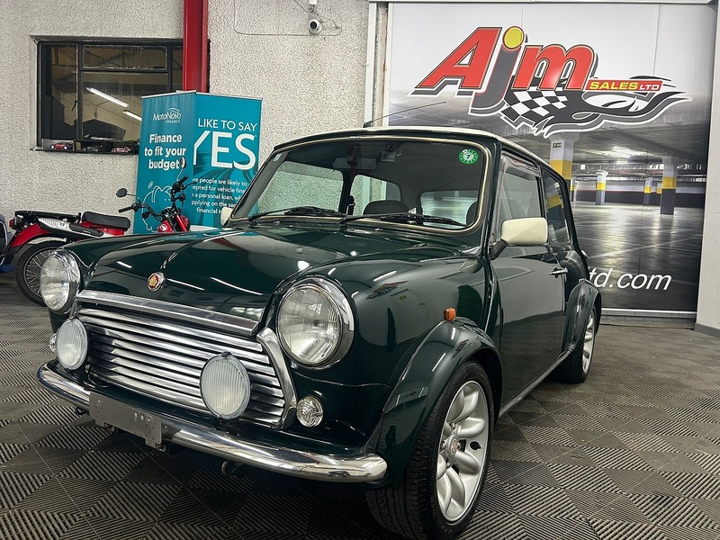 Mini LE 40 40th Anniversary Edition  Hatchback 1.3 Manual Petrol