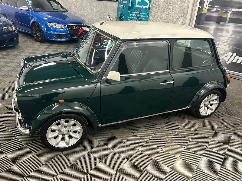 Mini LE 40 40th Anniversary Edition  Hatchback 1.3 Manual Petrol
