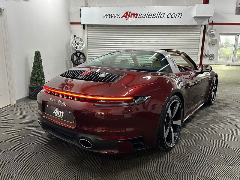 Porsche 3.0T 992 4S Heritage Design Edition Targa 2dr Petrol Manual 4WD Euro 6 (s/s) (450 ps)