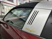 Porsche 911 T 992 4S Heritage Design Edition 