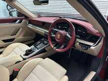 Porsche 911 T 992 4S Heritage Design Edition 