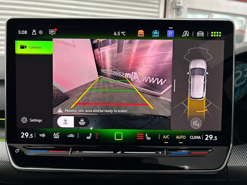 Volkswagen 2.0 TSI GTI Hatchback 5dr Petrol DSG Euro 6 (s/s) (265 ps)