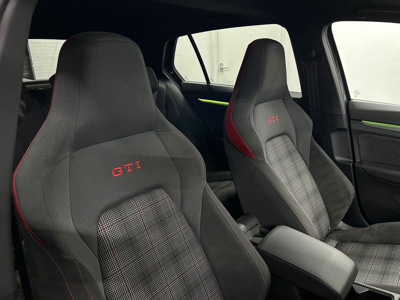 Volkswagen 2.0 TSI GTI Hatchback 5dr Petrol DSG Euro 6 (s/s) (265 ps)