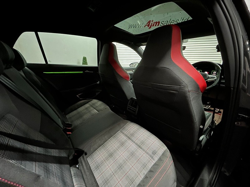 Volkswagen 2.0 TSI GTI Hatchback 5dr Petrol DSG Euro 6 (s/s) (265 ps)