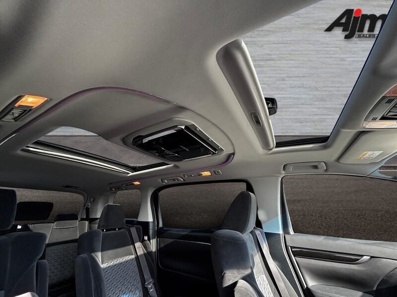 Toyota 2.5 A Package Auto  2.5 Automatic Petrol